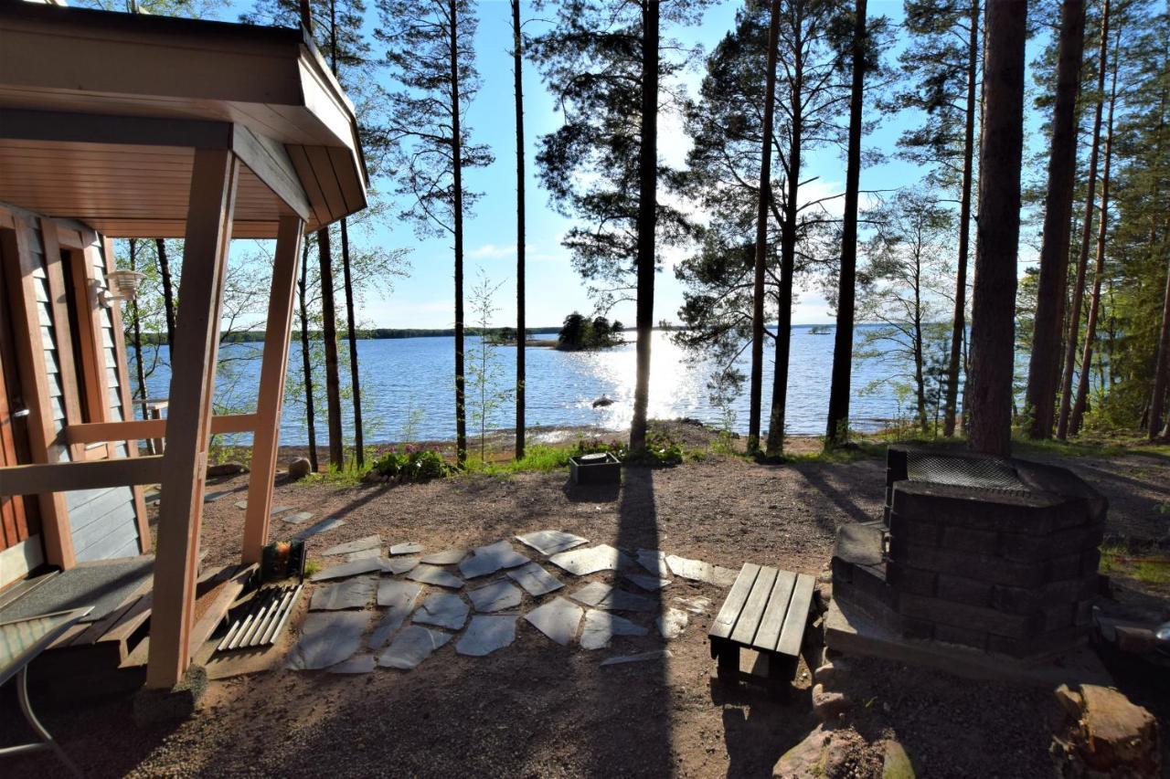 Pyhtaeaen Vuokramoekit Tuuski Exterior foto