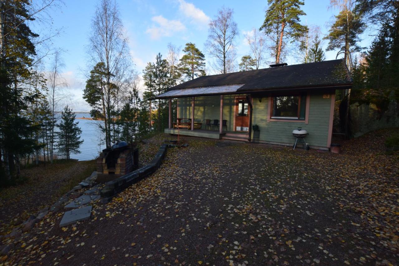 Pyhtaeaen Vuokramoekit Tuuski Exterior foto