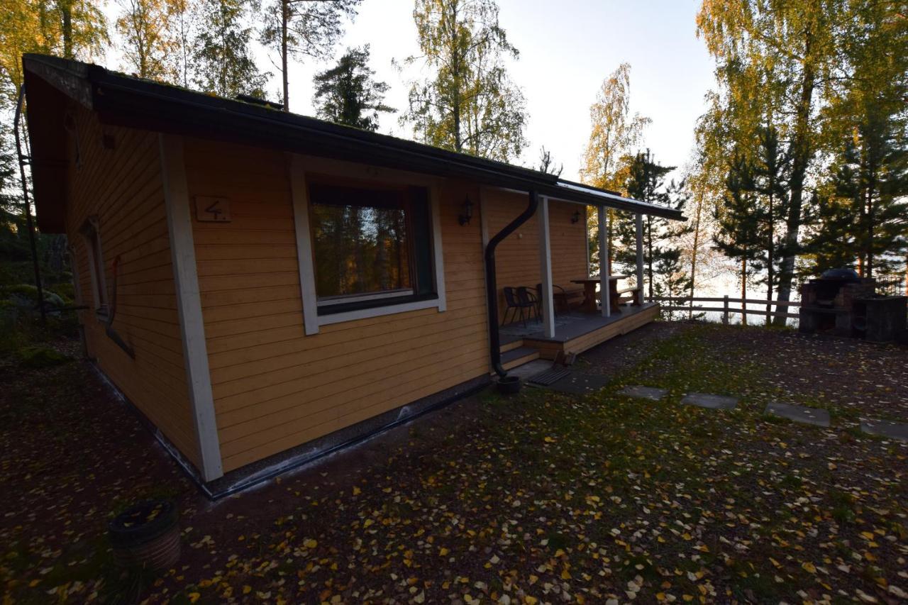 Pyhtaeaen Vuokramoekit Tuuski Exterior foto
