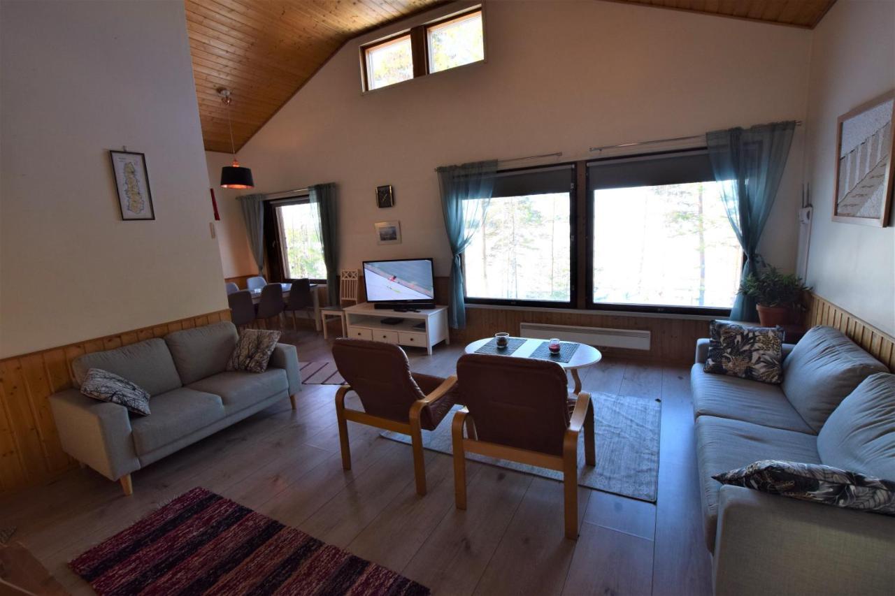 Pyhtaeaen Vuokramoekit Tuuski Exterior foto