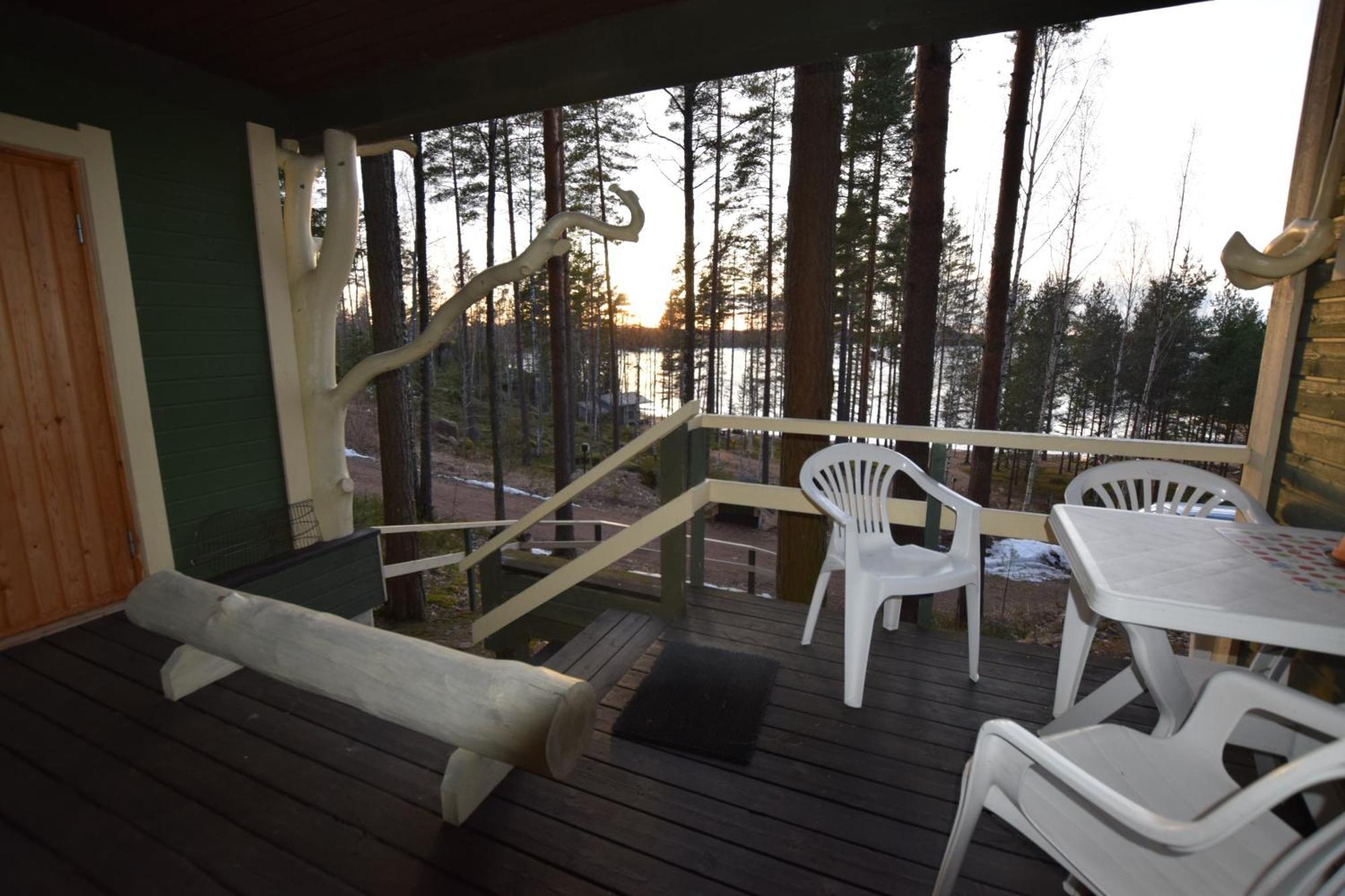 Pyhtaeaen Vuokramoekit Tuuski Exterior foto