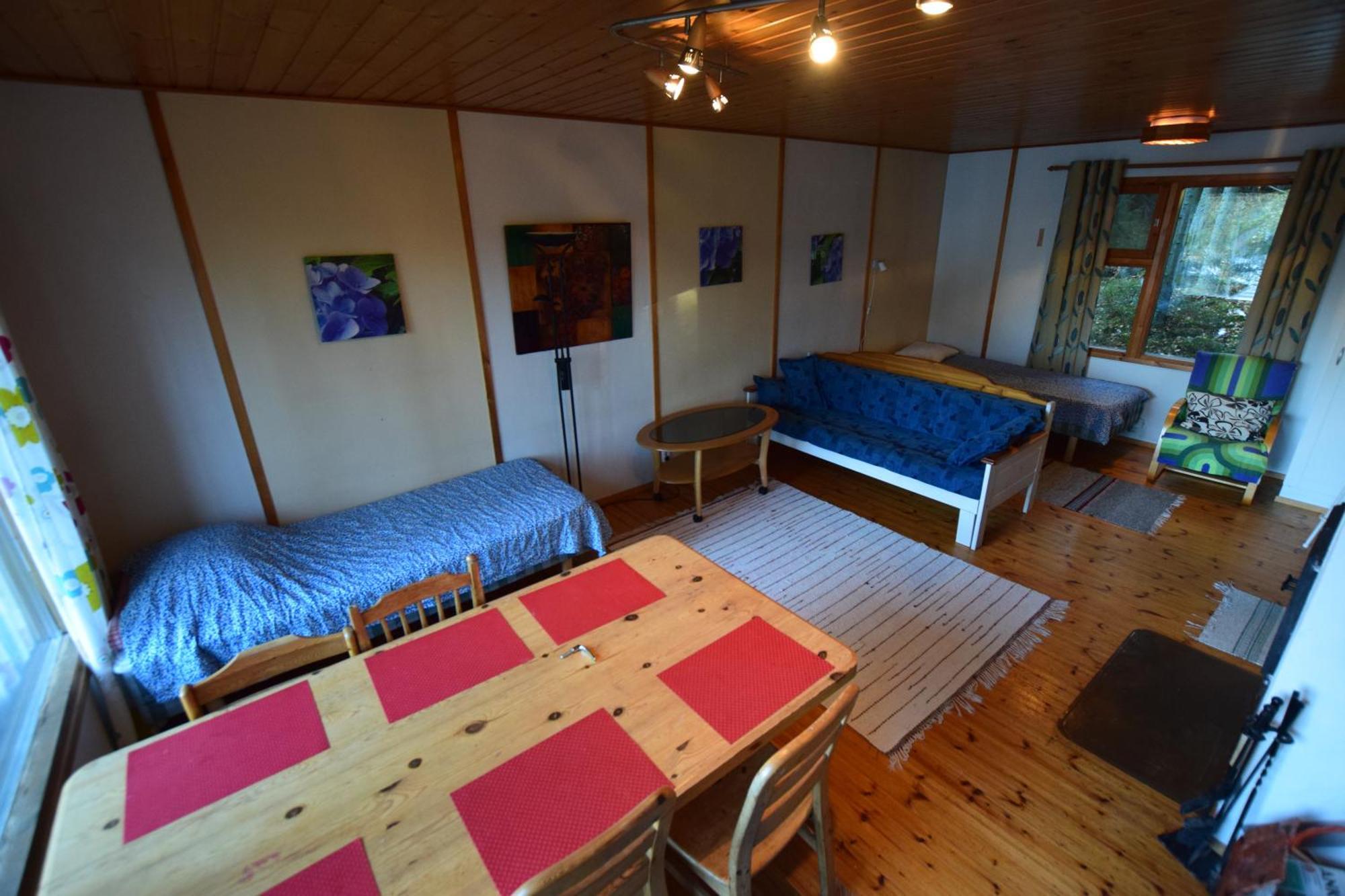 Pyhtaeaen Vuokramoekit Tuuski Exterior foto