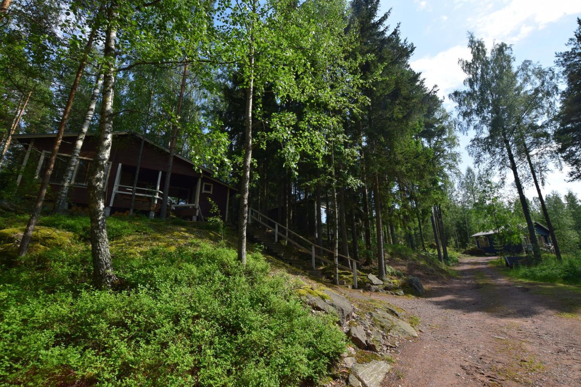 Pyhtaeaen Vuokramoekit Tuuski Exterior foto